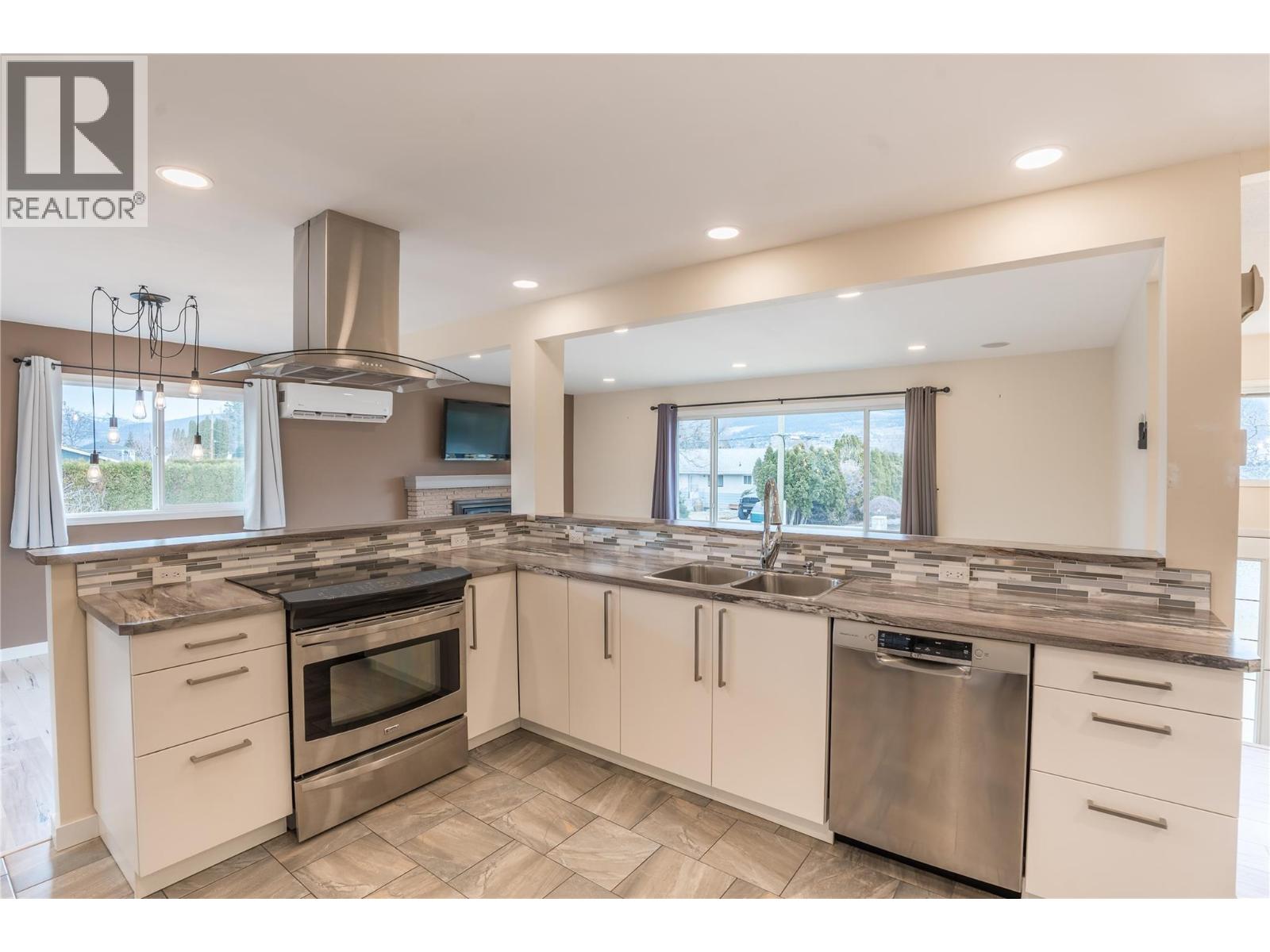 5010 CROIL Avenue - 6