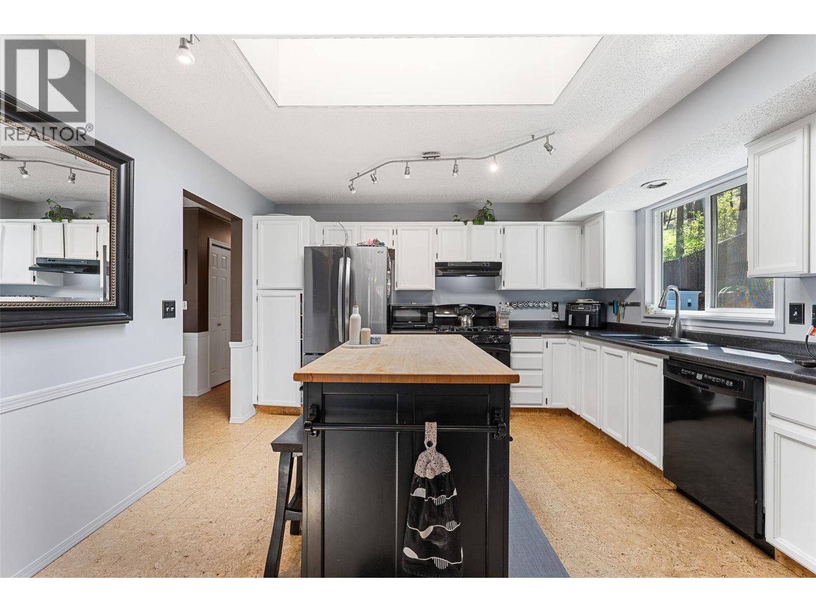  2114 VERDE VISTA Road, Kelowna