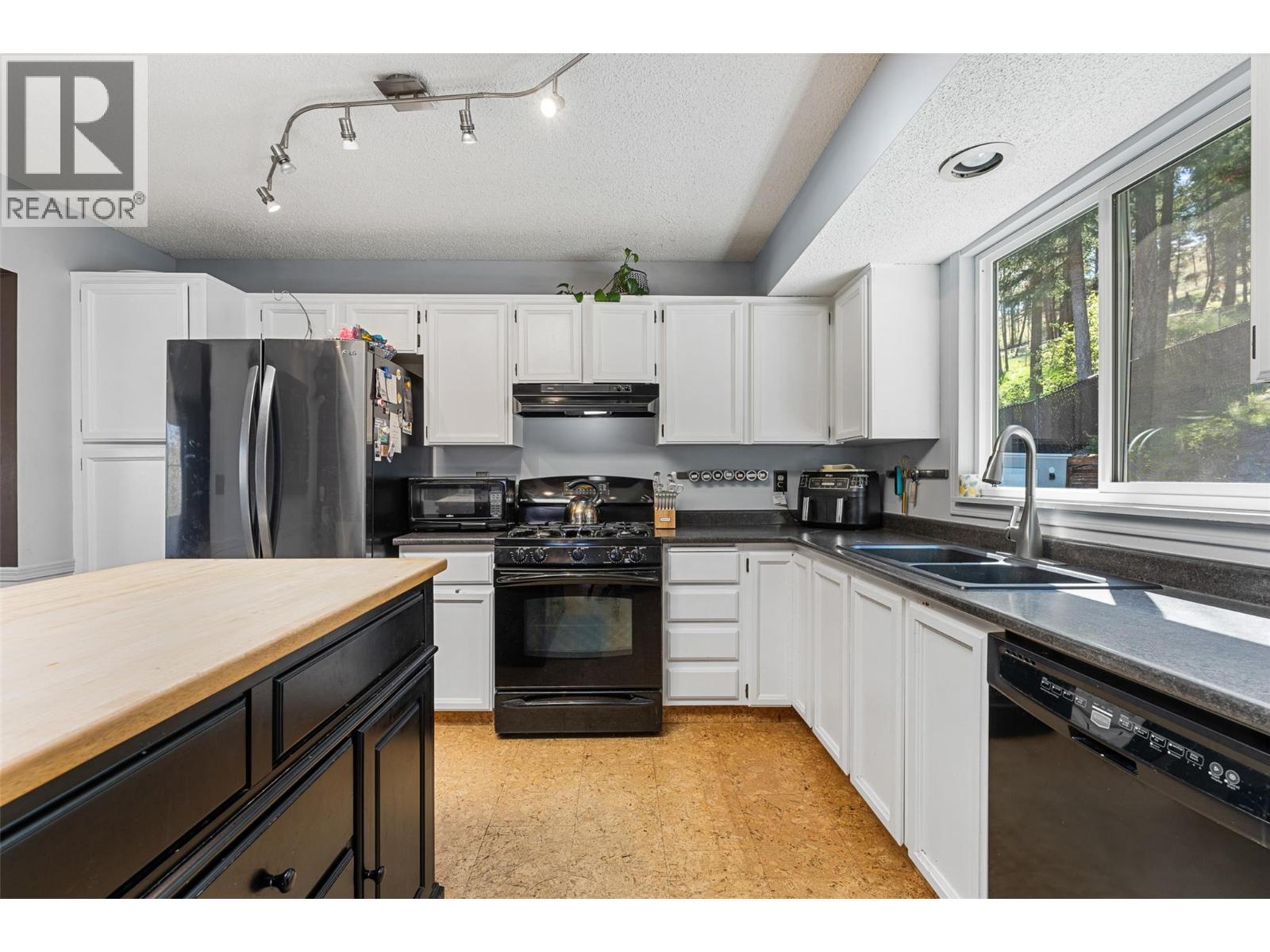  2114 VERDE VISTA Road, Kelowna