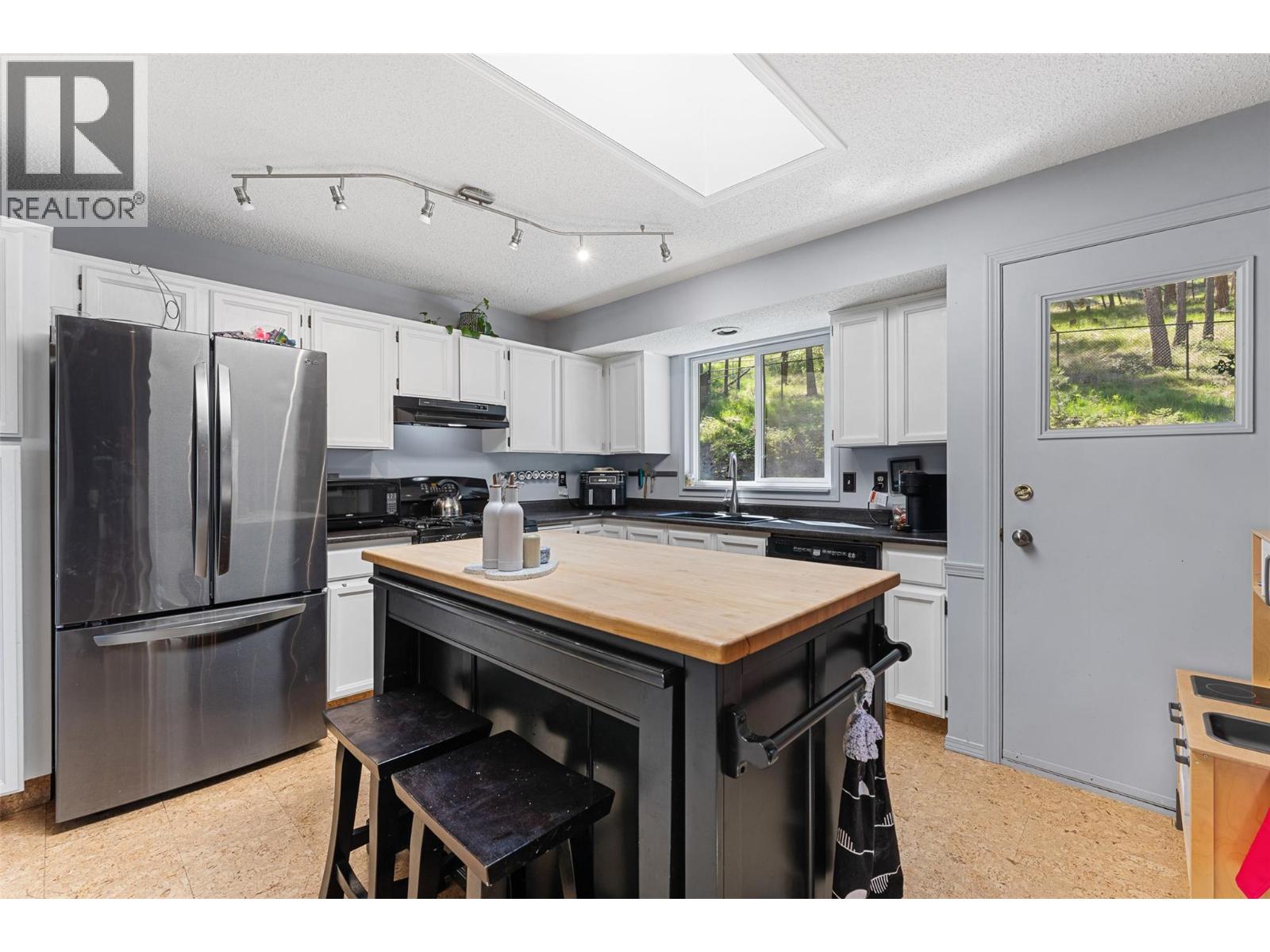  2114 VERDE VISTA Road, Kelowna