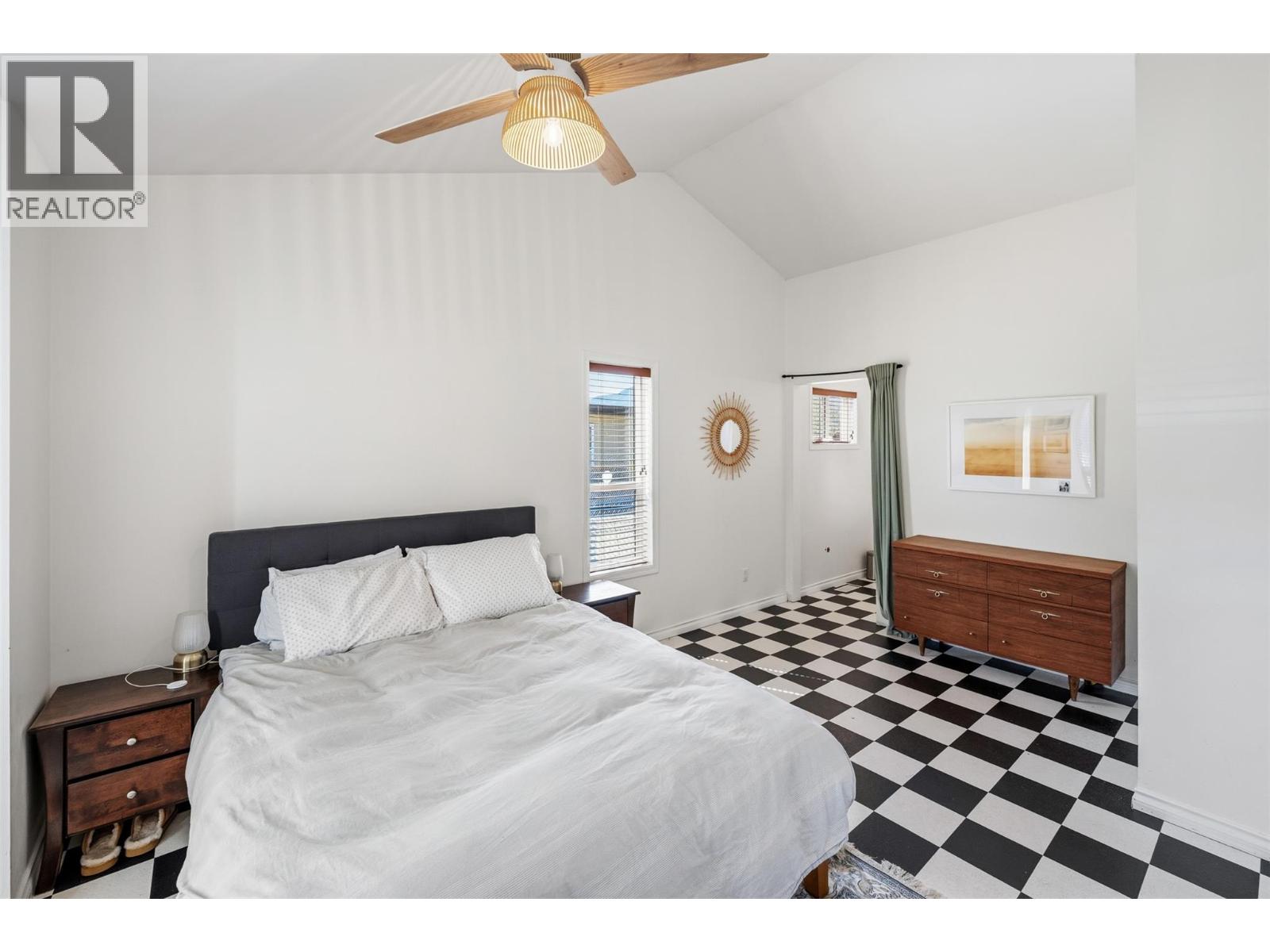 1045 Manitoba Street, Penticton