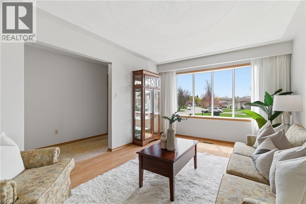 118 DEERBERRY Place, Waterloo, Ontario, N2V1G2 — Photo 13