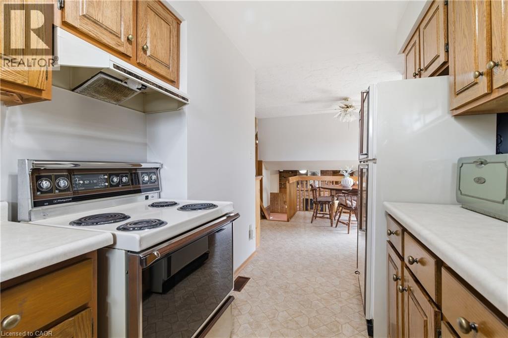118 DEERBERRY Place, Waterloo, Ontario, N2V1G2 — Photo 19