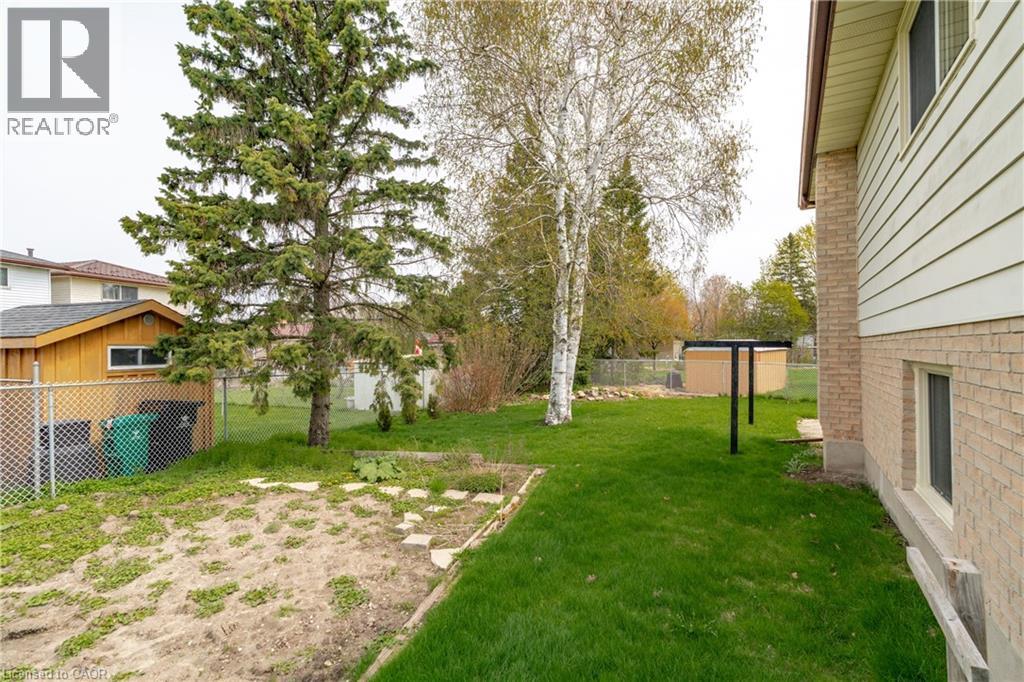 118 DEERBERRY Place, Waterloo, Ontario, N2V1G2 — Photo 38