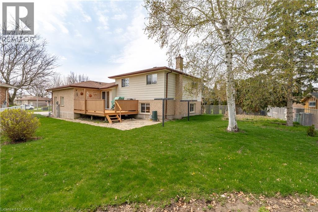 118 DEERBERRY Place, Waterloo, Ontario, N2V1G2 — Photo 39