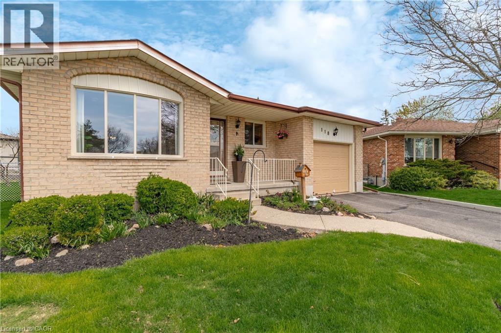 118 DEERBERRY Place, Waterloo, Ontario, N2V1G2 — Photo 4