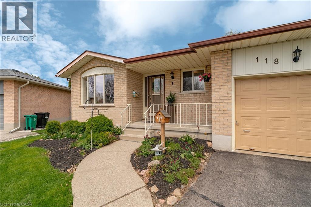 118 DEERBERRY Place, Waterloo, Ontario, N2V1G2 — Photo 5