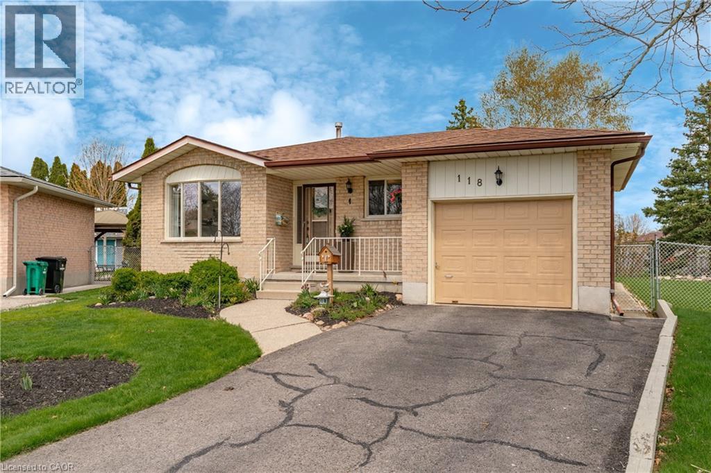 118 DEERBERRY Place, Waterloo, Ontario, N2V1G2 — Photo 7