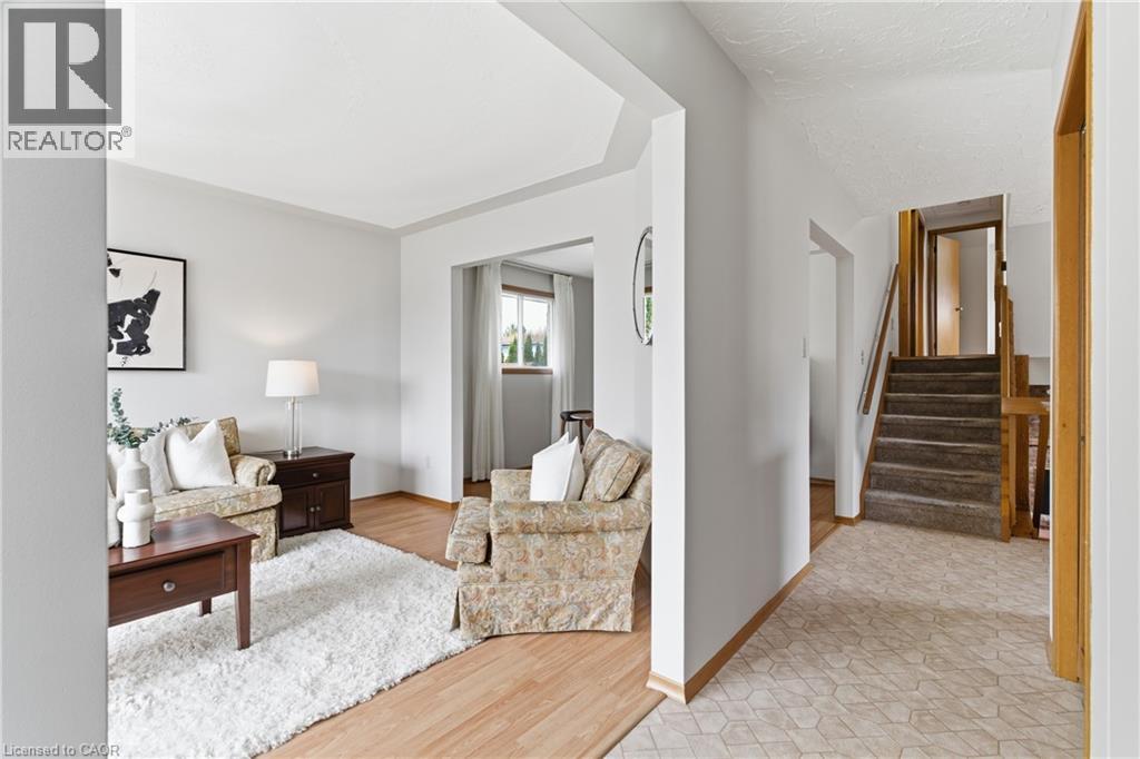 118 DEERBERRY Place, Waterloo, Ontario, N2V1G2 — Photo 9