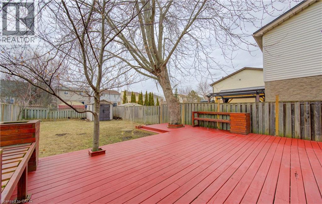 51 CAMROSE Court, Kitchener, Ontario, N2M5J4 — Photo 37