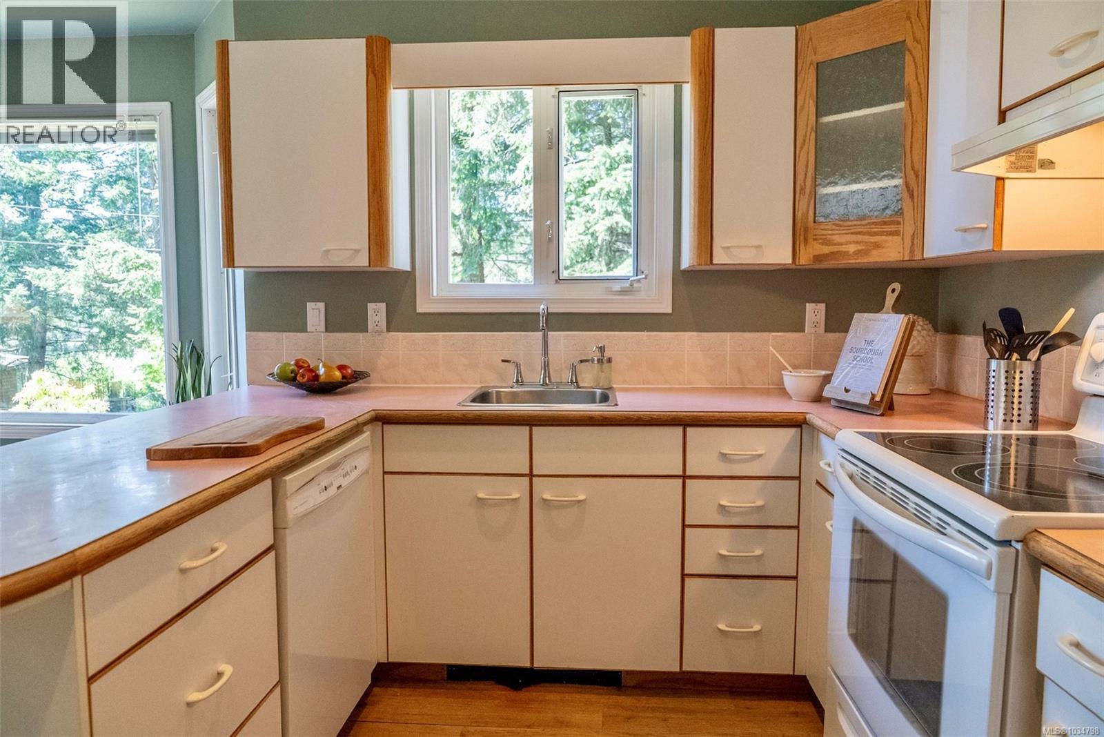  37267 Schooner Way, Pender Island