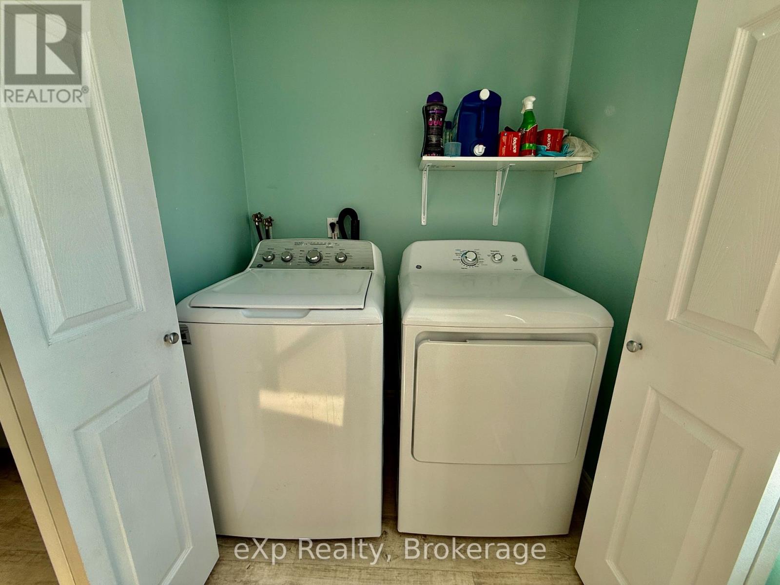 630 GIBSON STREET - 9