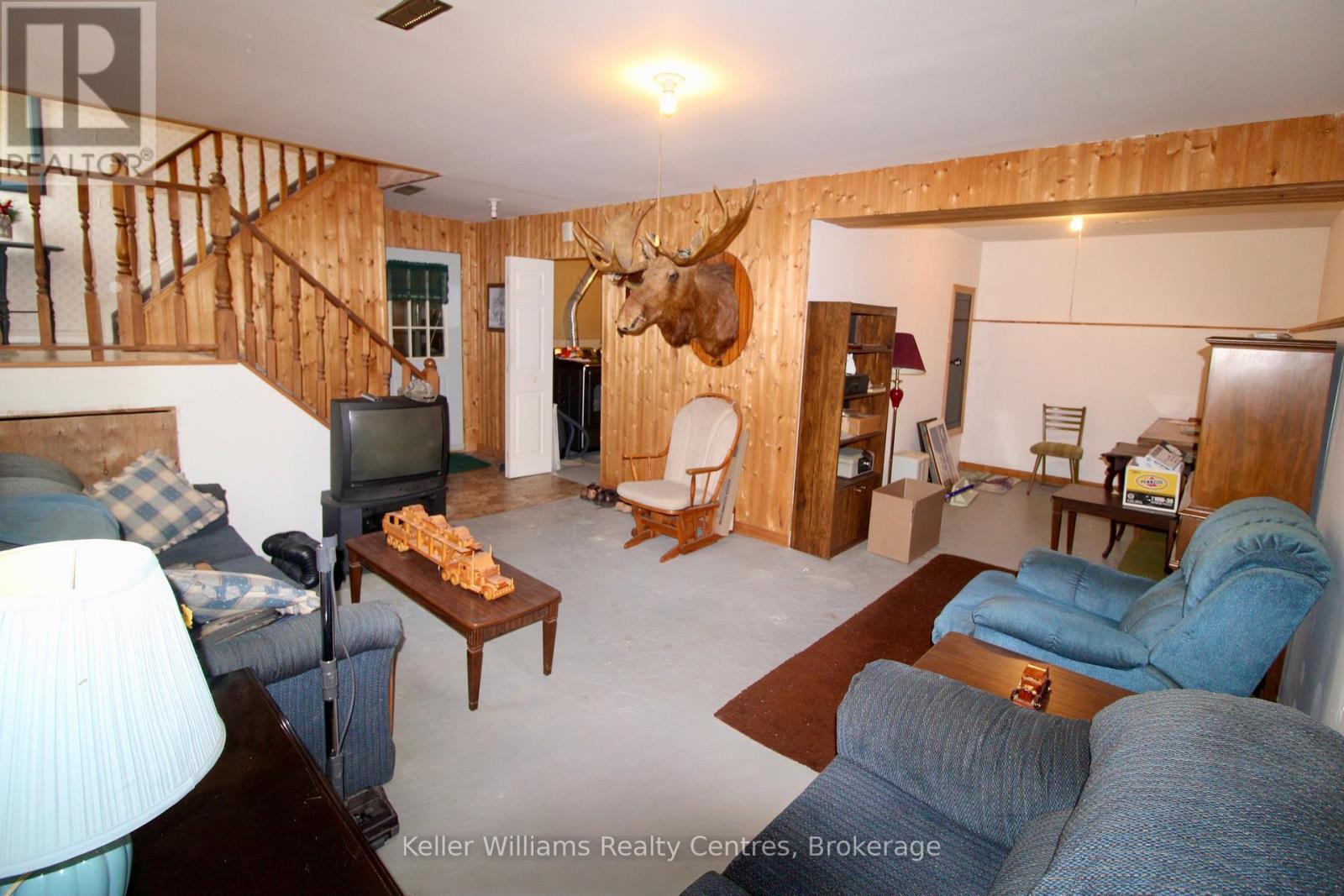 150 DOUGLAS STREET W - 25