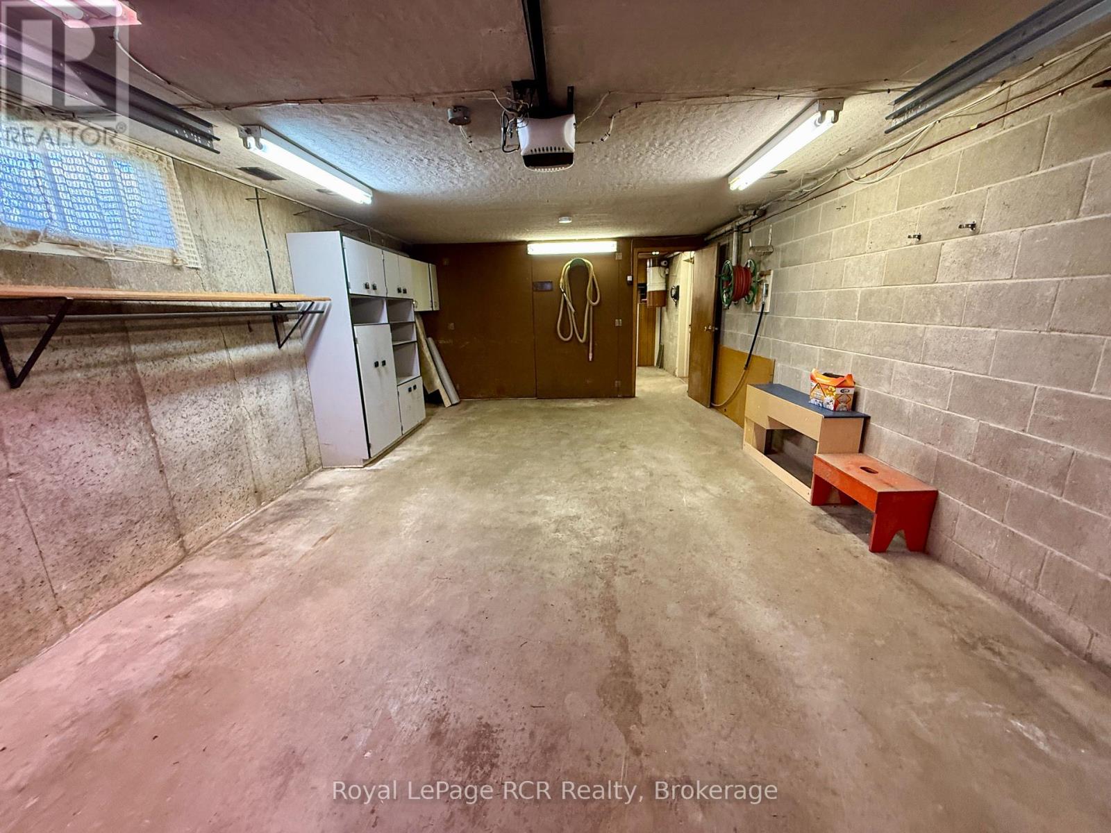 281 13TH AVENUE - 37