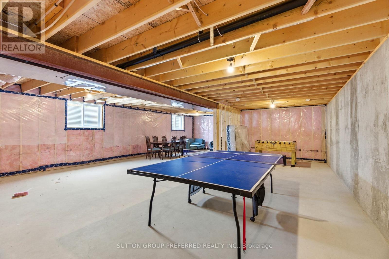 236 BEECH STREET - 32