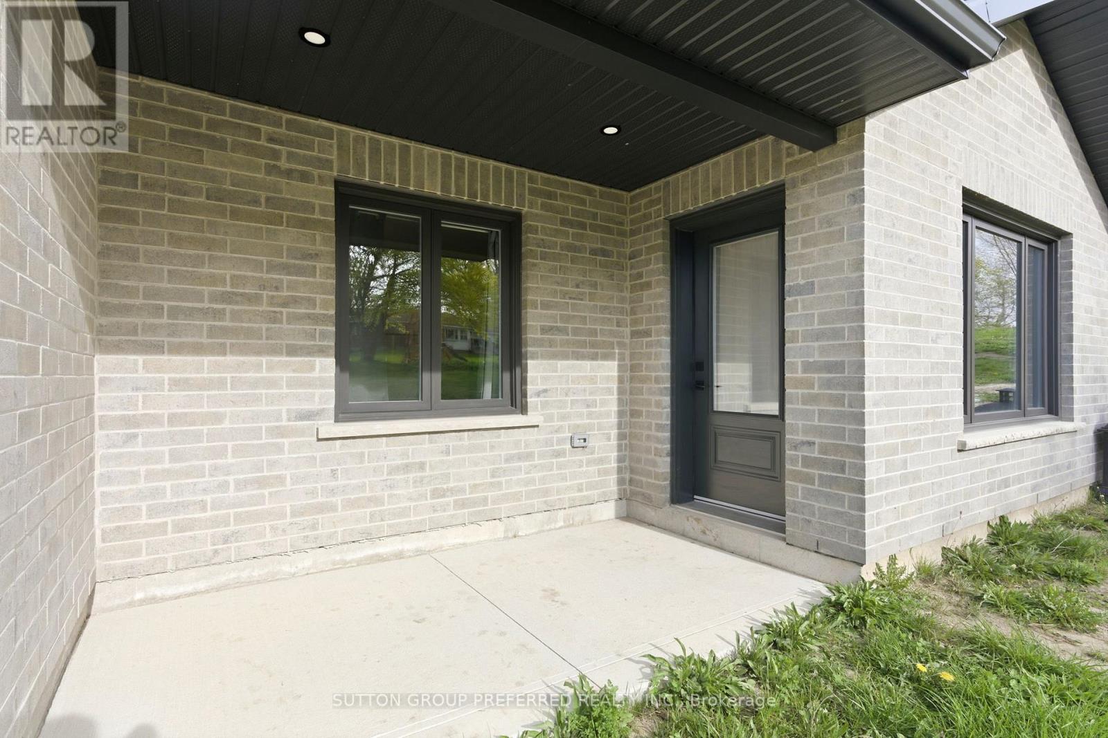 236 BEECH STREET - 44