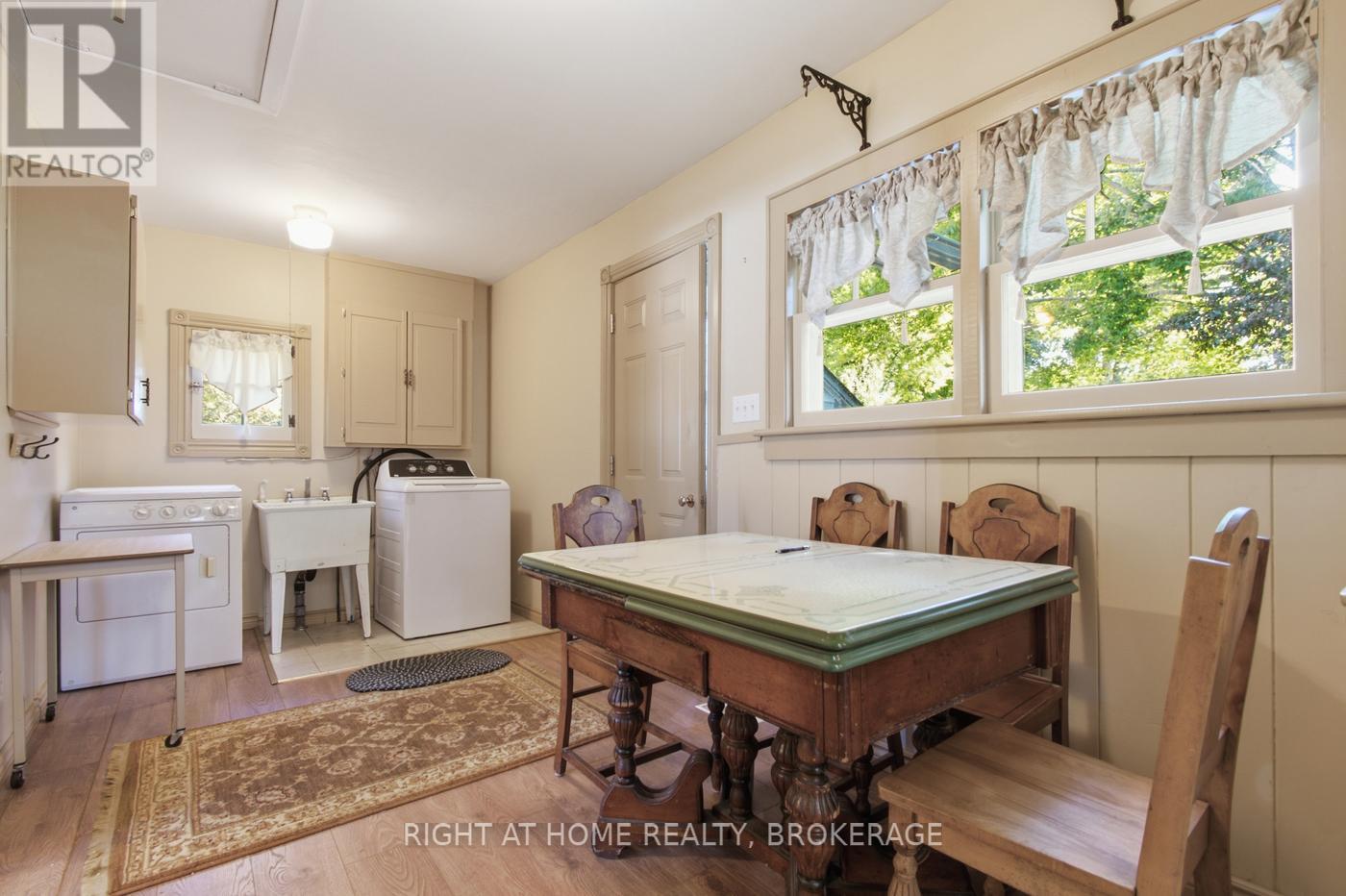 3906 ALEXANDRA ROAD - 18