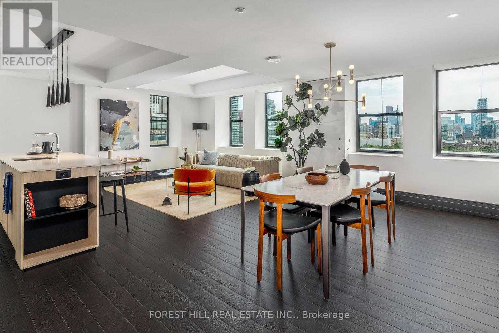 Listing photo of 1505 - 2 AVENUE ROAD