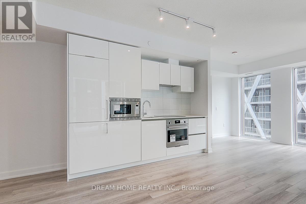 #1608 238 SIMCOE STREET - 17