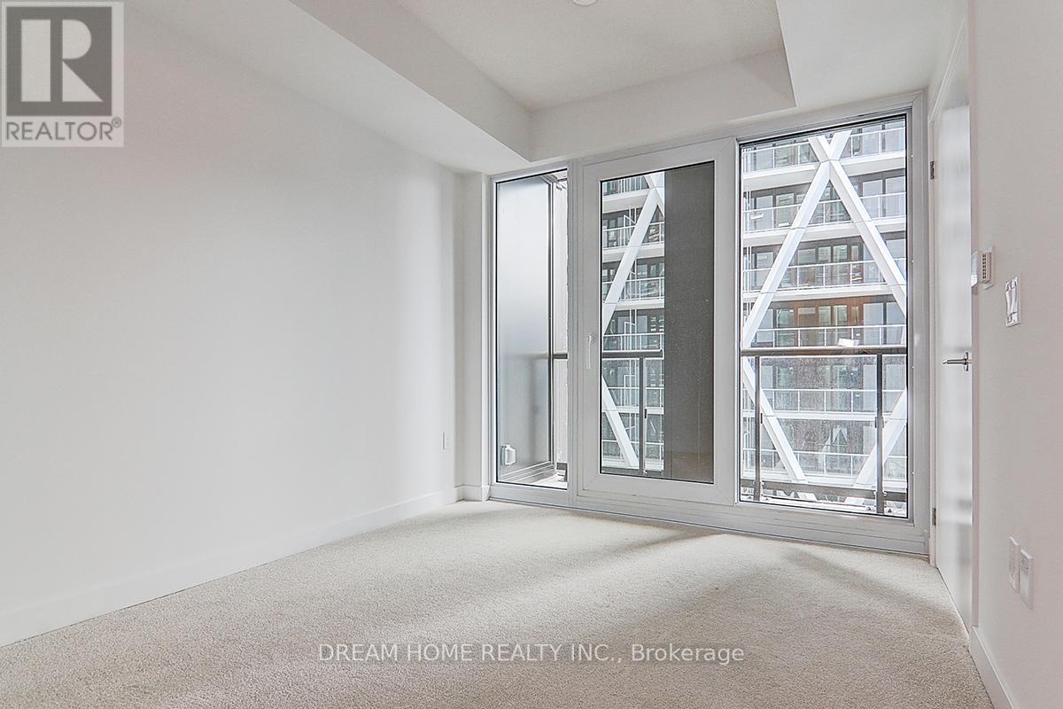 #1608 238 SIMCOE STREET - 25