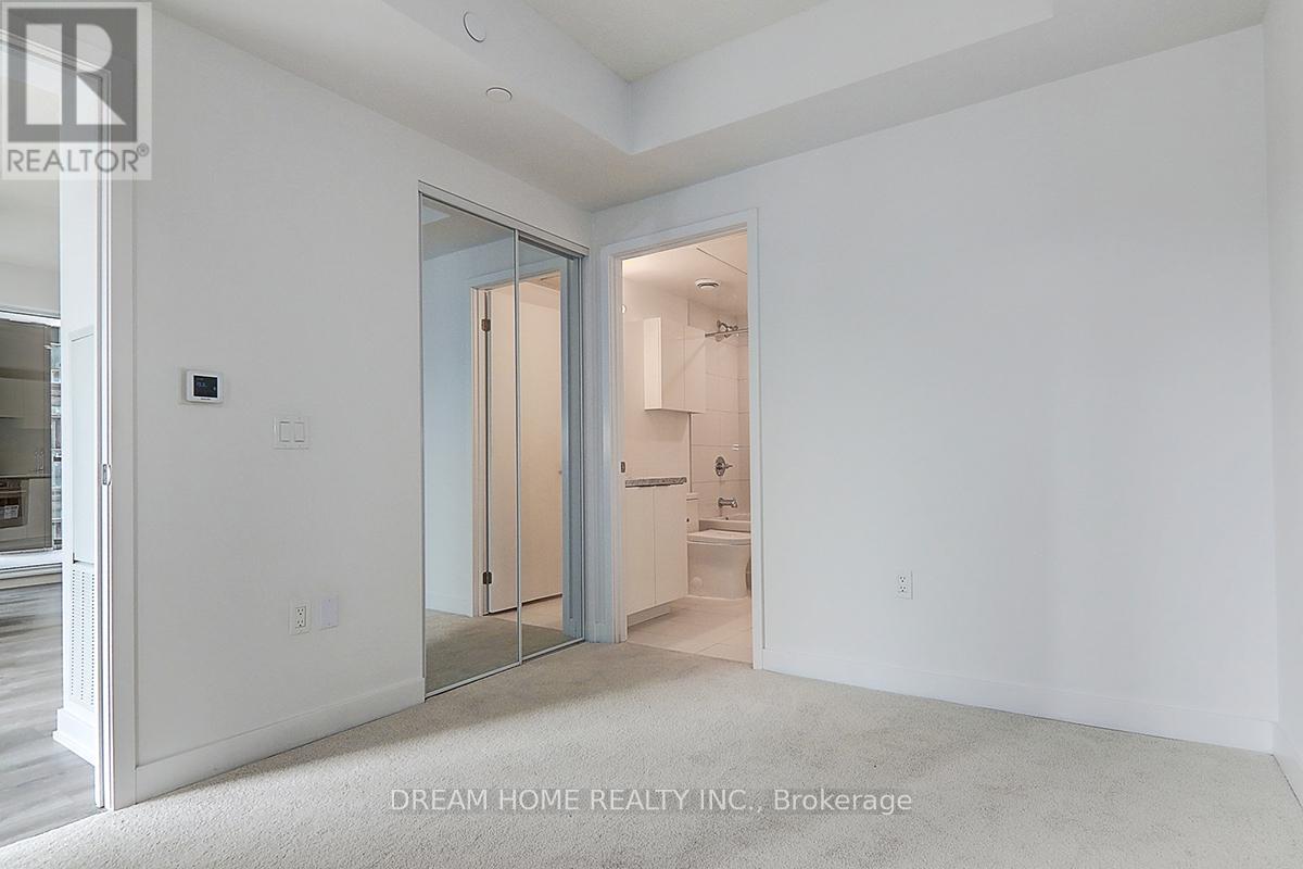#1608 238 SIMCOE STREET - 28