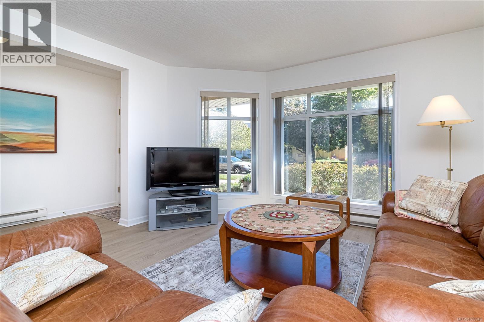 1804 Newton St - 6