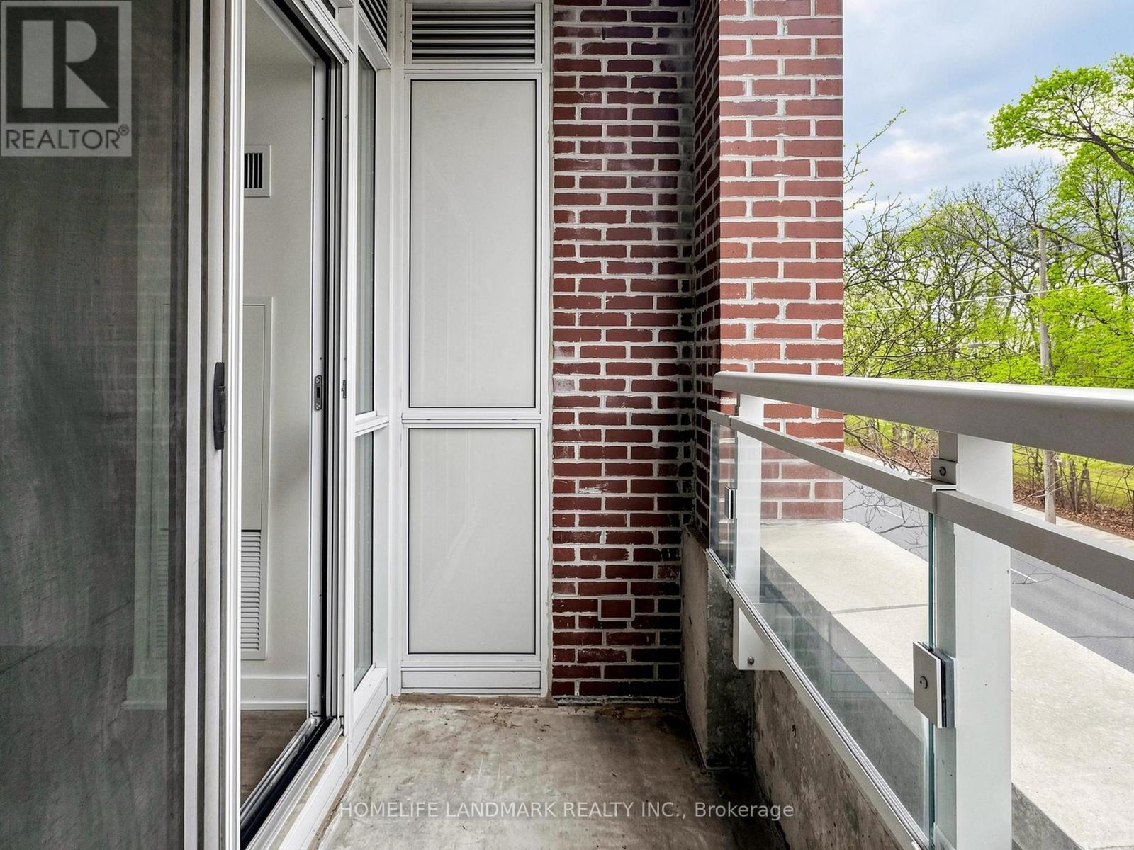 #209 1350 KINGSTON ROAD - 19