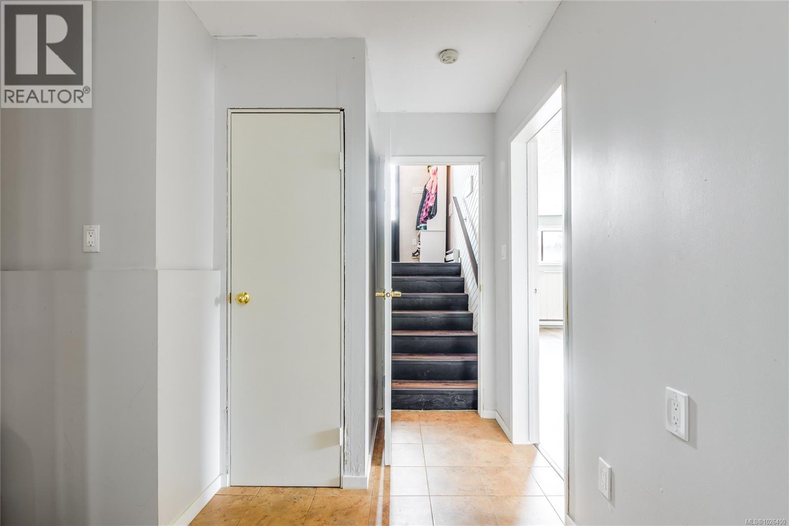 525 Muchalat Crt - 23