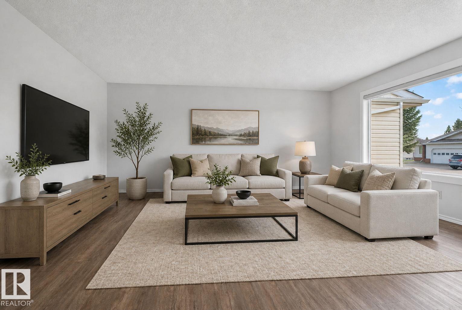 #46 903 109 ST NW - 4