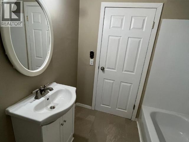 3952 JOYCE AVE - 9