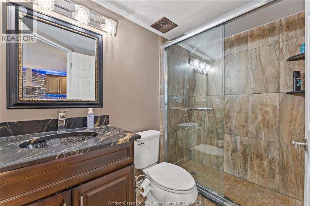 75 RIVERSIDE DRIVE East Unit# 1910, Windsor, Ontario, N9A4C4 — Photo 2