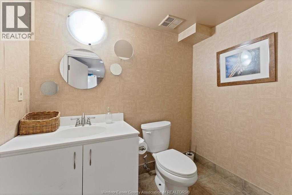 75 RIVERSIDE DRIVE East Unit# 1910, Windsor, Ontario, N9A4C4 — Photo 19