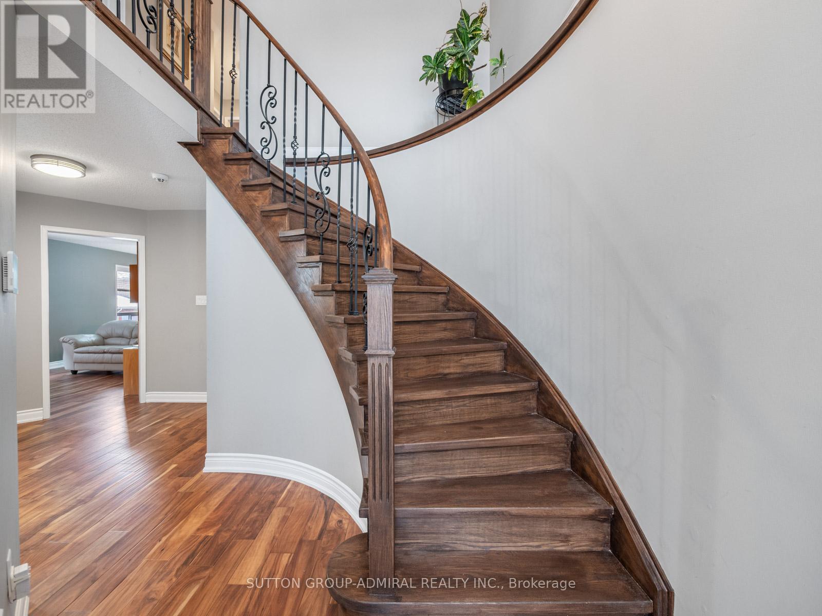 82 BELMONT BOULEVARD - photo 2