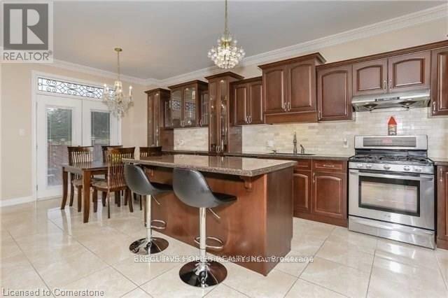 78 ASSISI STREET - 9