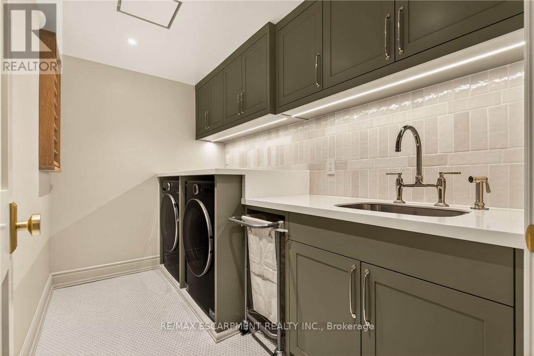 393 HESS STREET S - 39
