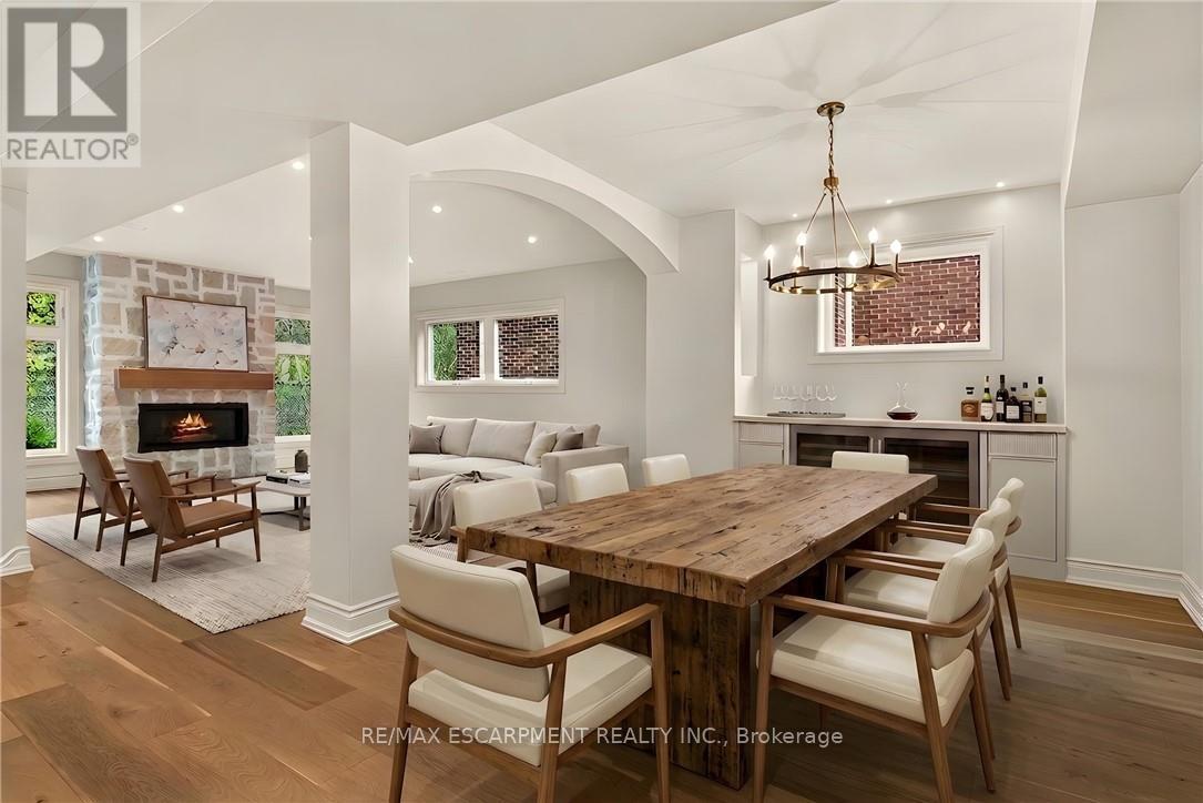 393 HESS STREET S - 16