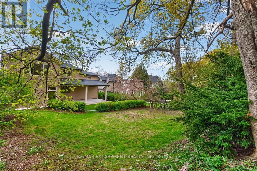 393 HESS STREET S - 47