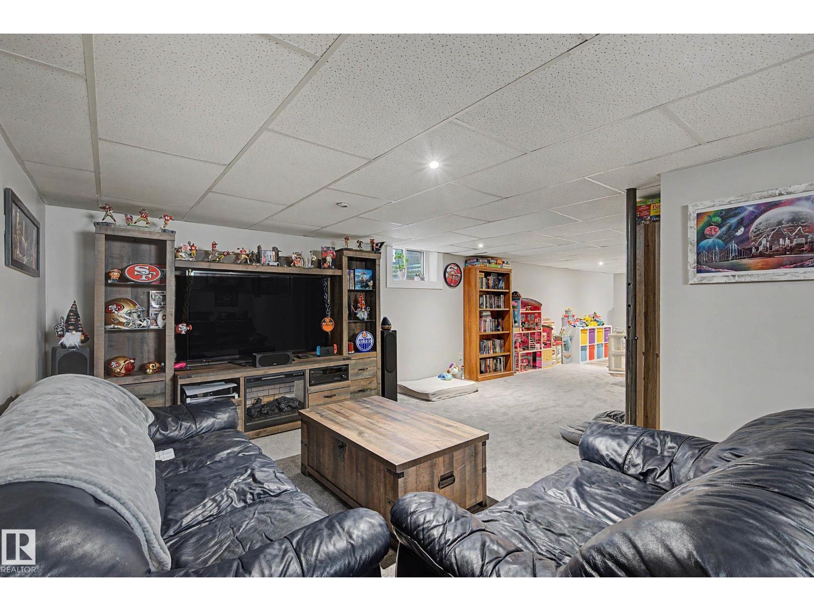 110 LUNNON DR - 25