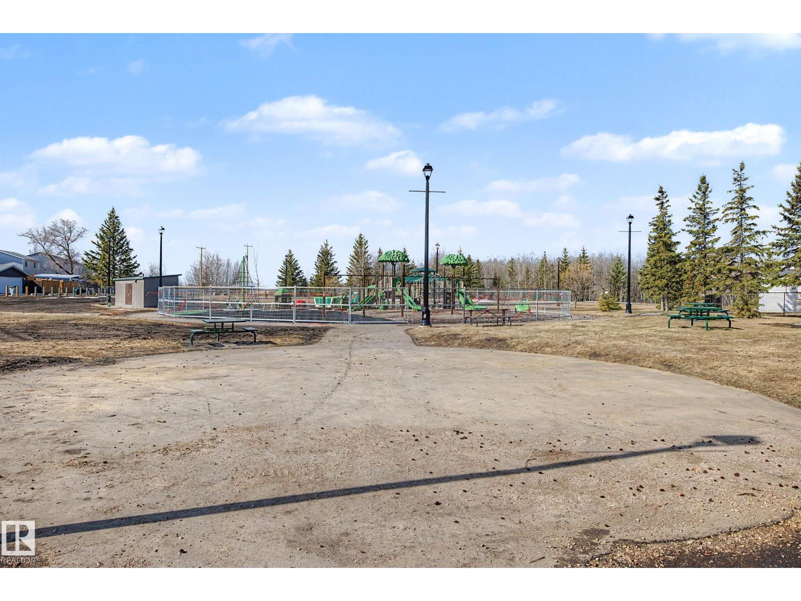 110 LUNNON DR - 46