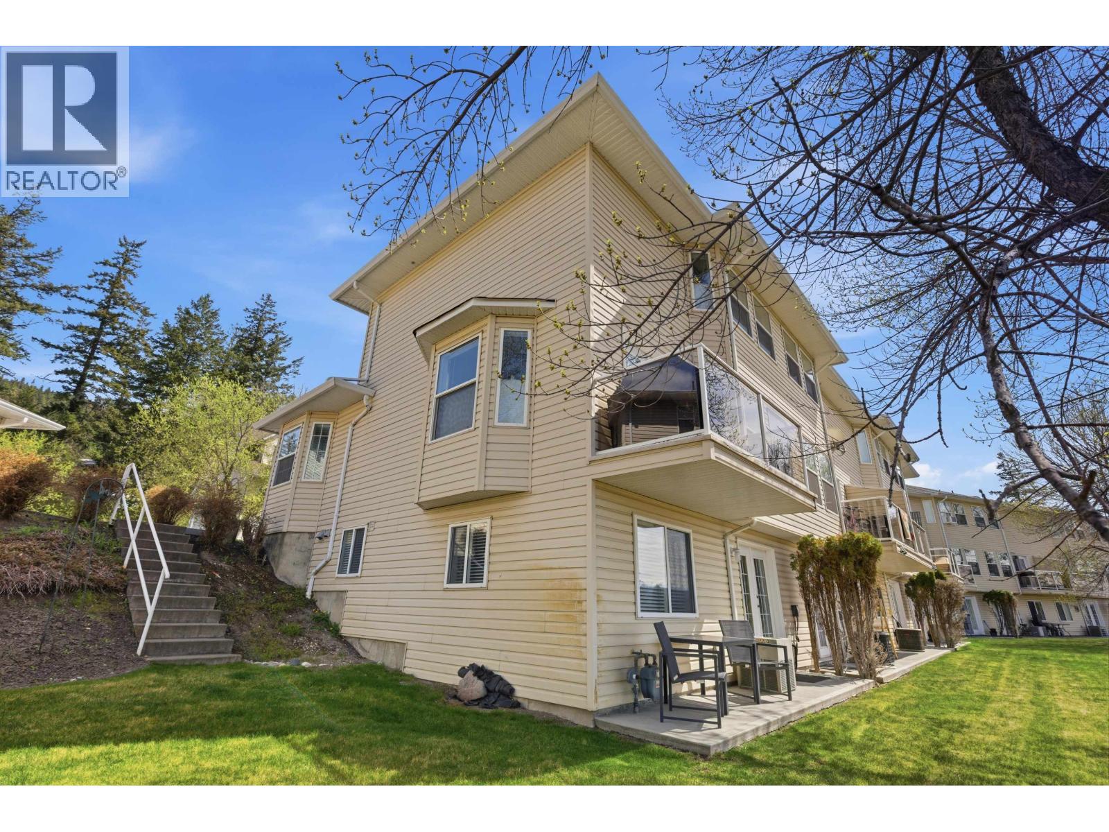 #5 350 PEARKES DRIVE - Image 3