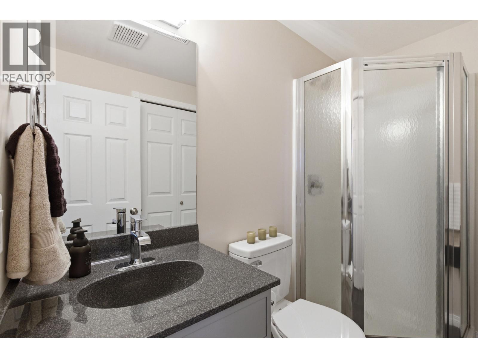 #5 350 PEARKES DRIVE - 26