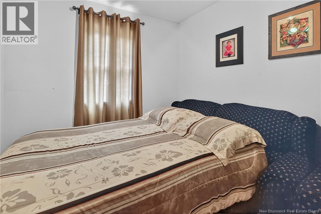 210 Collette Road - 19