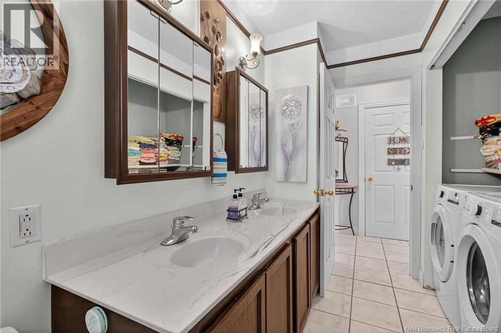 210 Collette Road - 10