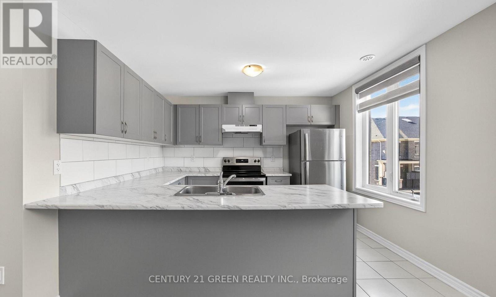 #76 383 DUNDAS STREET E - 19