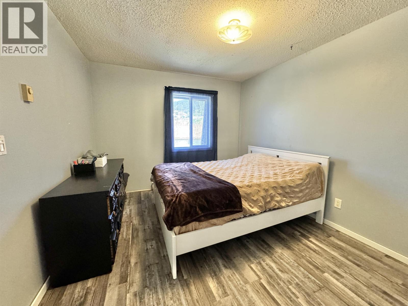 #73 605 CARSON DRIVE - 9