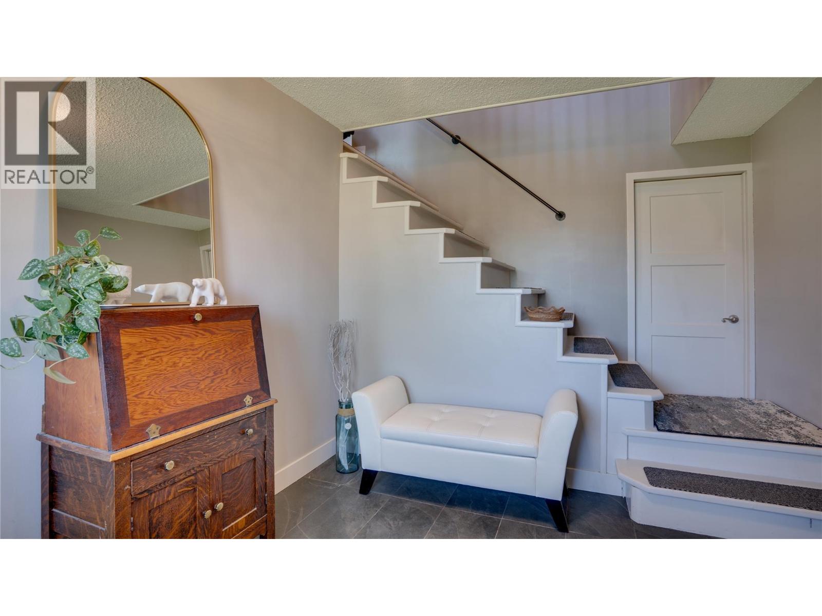 2106 39 Street, Vernon