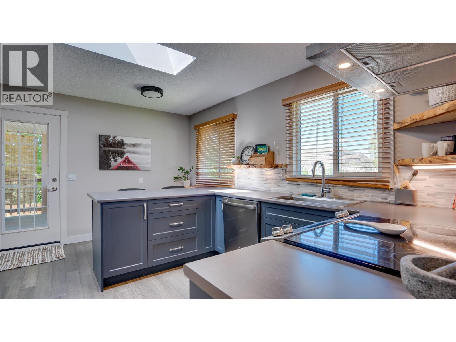 2106 39 Street, Vernon