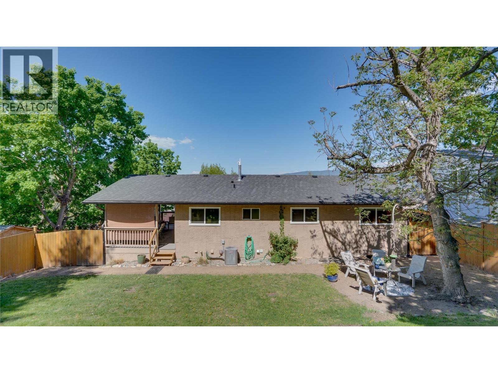 2106 39 Street, Vernon