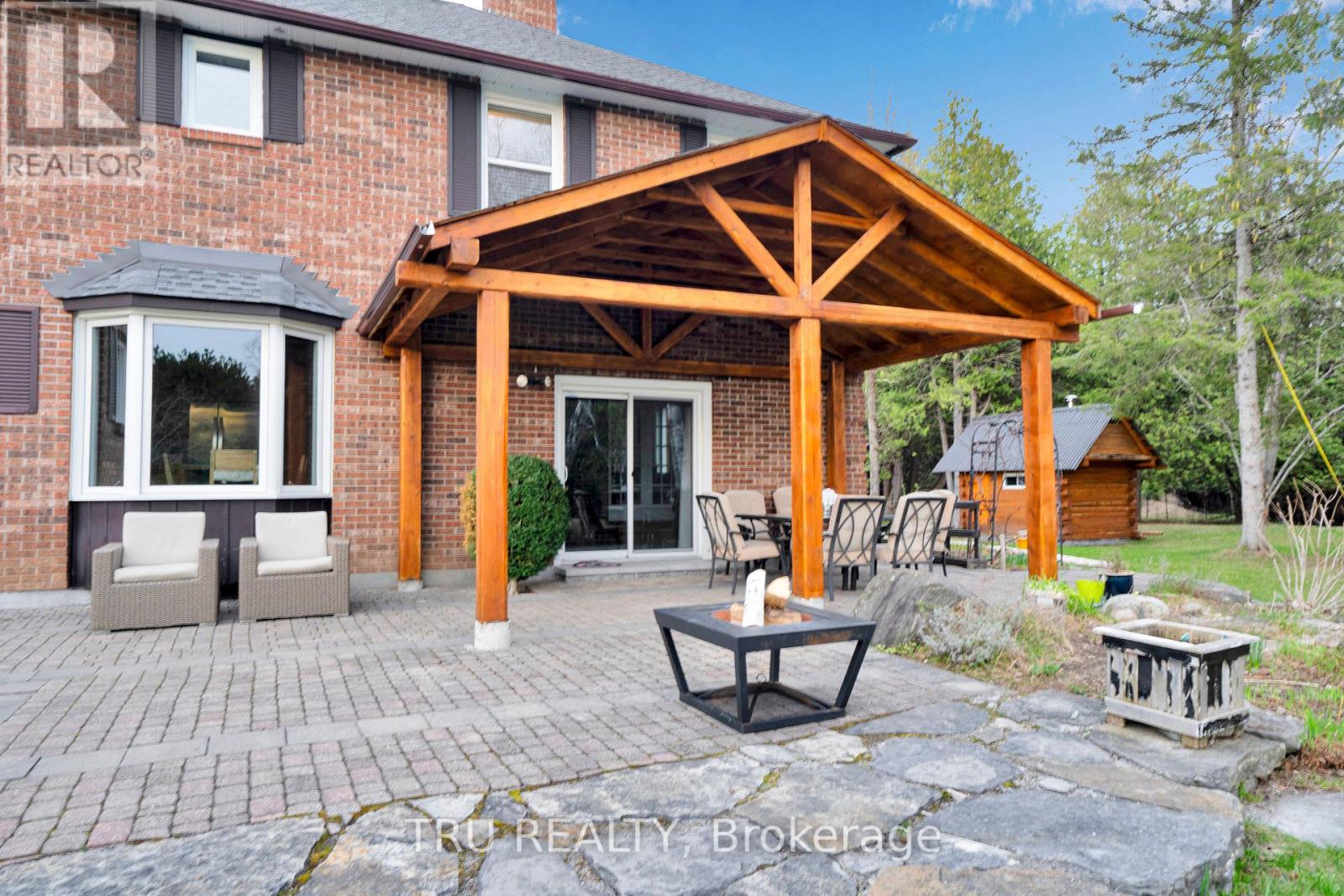 2529 MARSHWOOD ROAD - 38