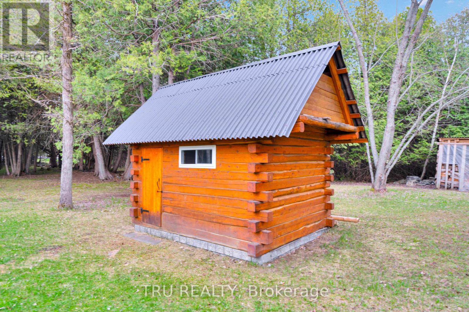 2529 MARSHWOOD ROAD - 39